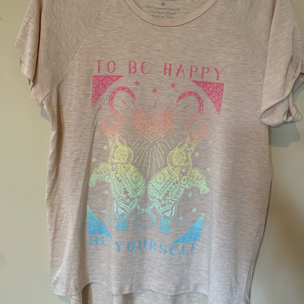 Beige T-shirt